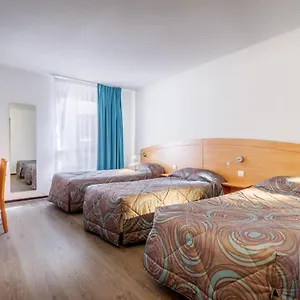 Ariane Hotel